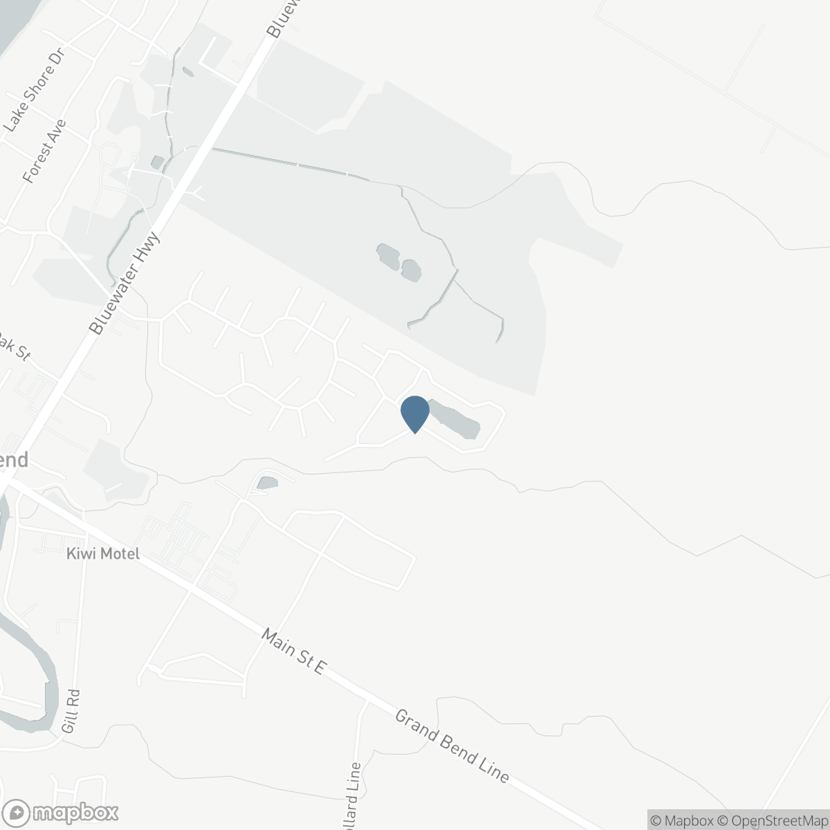 413 SHANNON BOULEVARD, Grand Bend, Ontario N0M 1T0